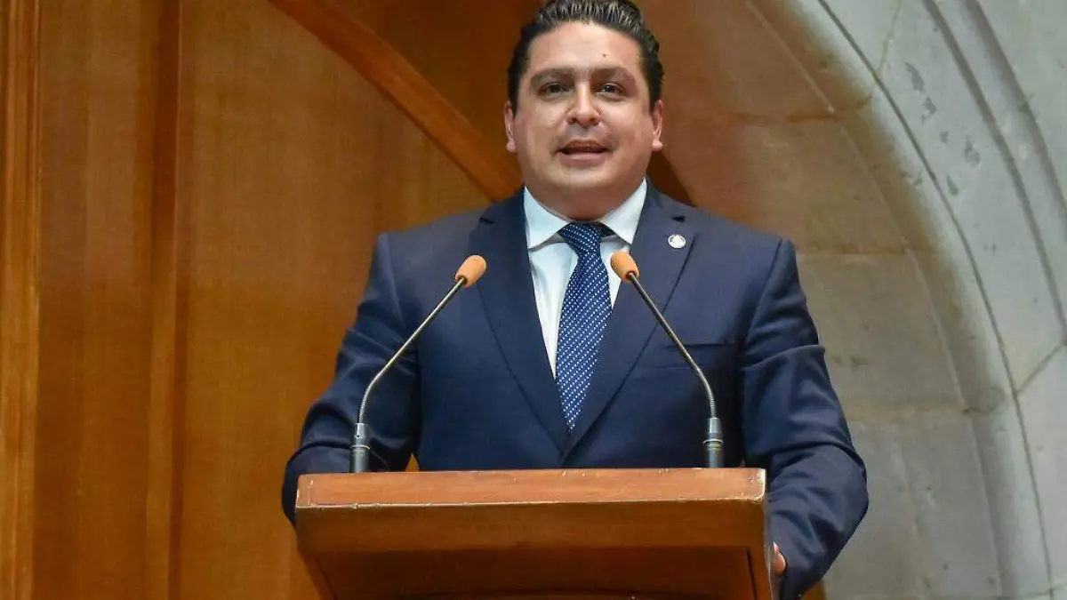  Antonio García