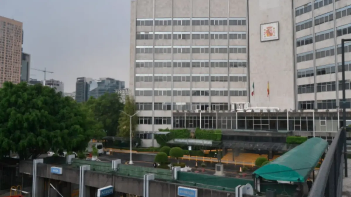 Captura de Pantalla 2020-04-24 a la(s) 21.25.36