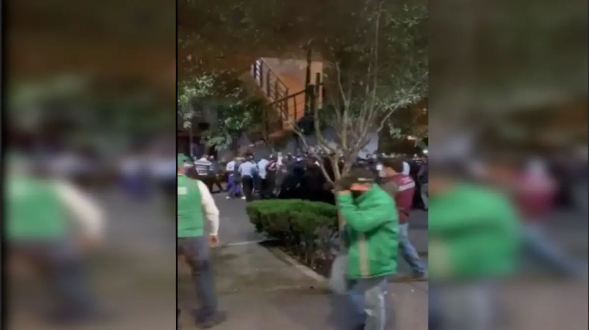 Captura de Pantalla 2020-11-25 a la(s) 18.01.00