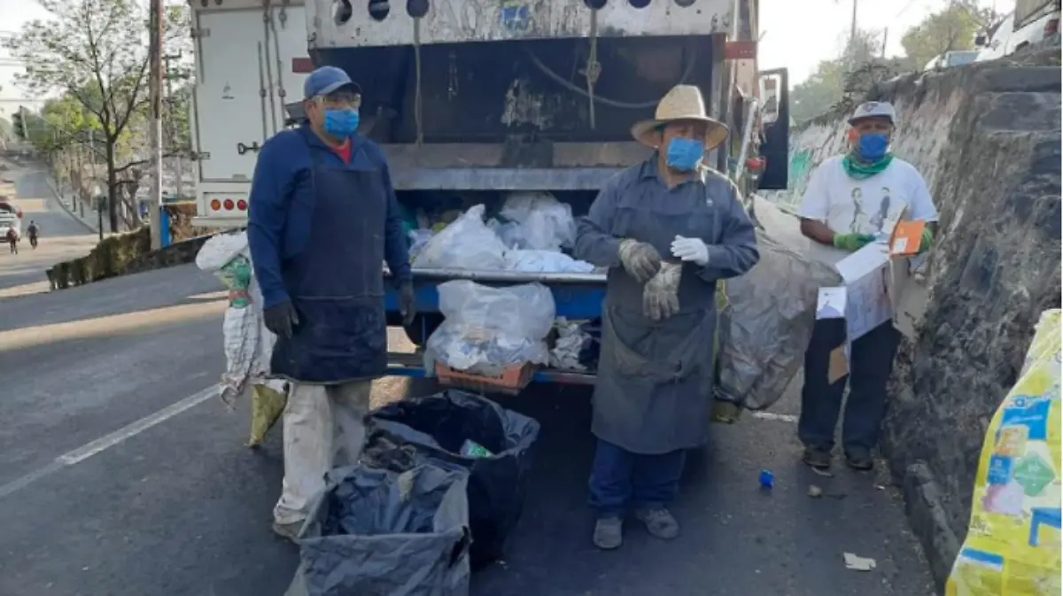 Captura de Pantalla 2020-06-13 a la(s) 18.47.28