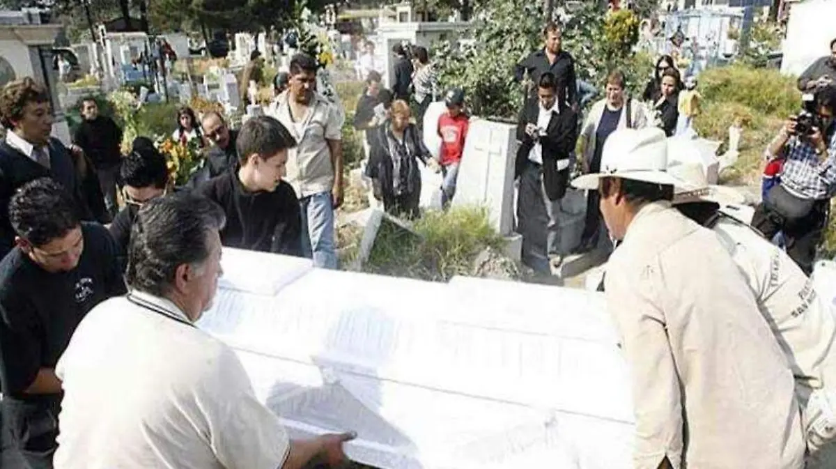 ARCHIVOS-el-canibal4