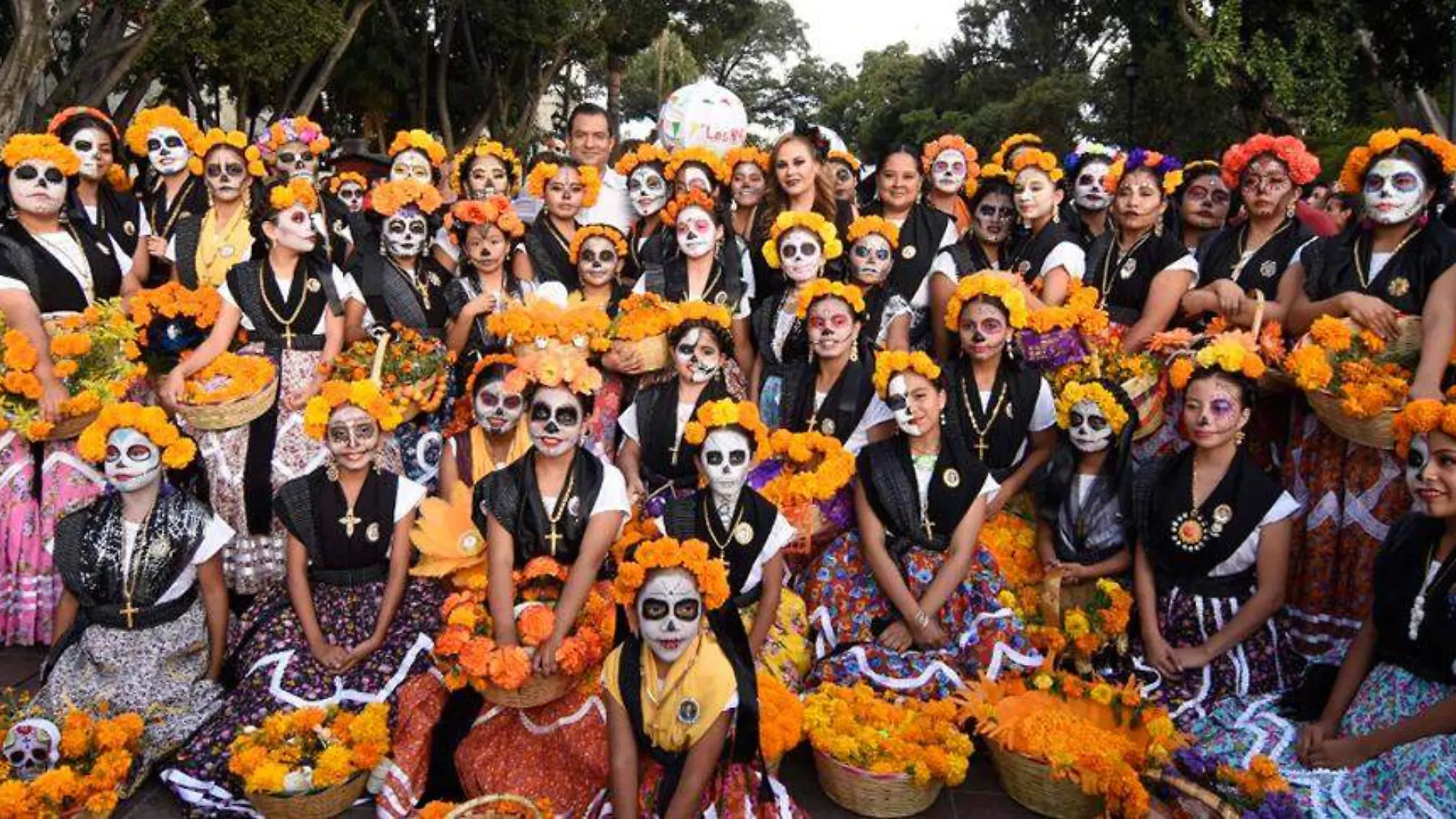 comparsas-de-día-de-muertos-en-Oaxaca