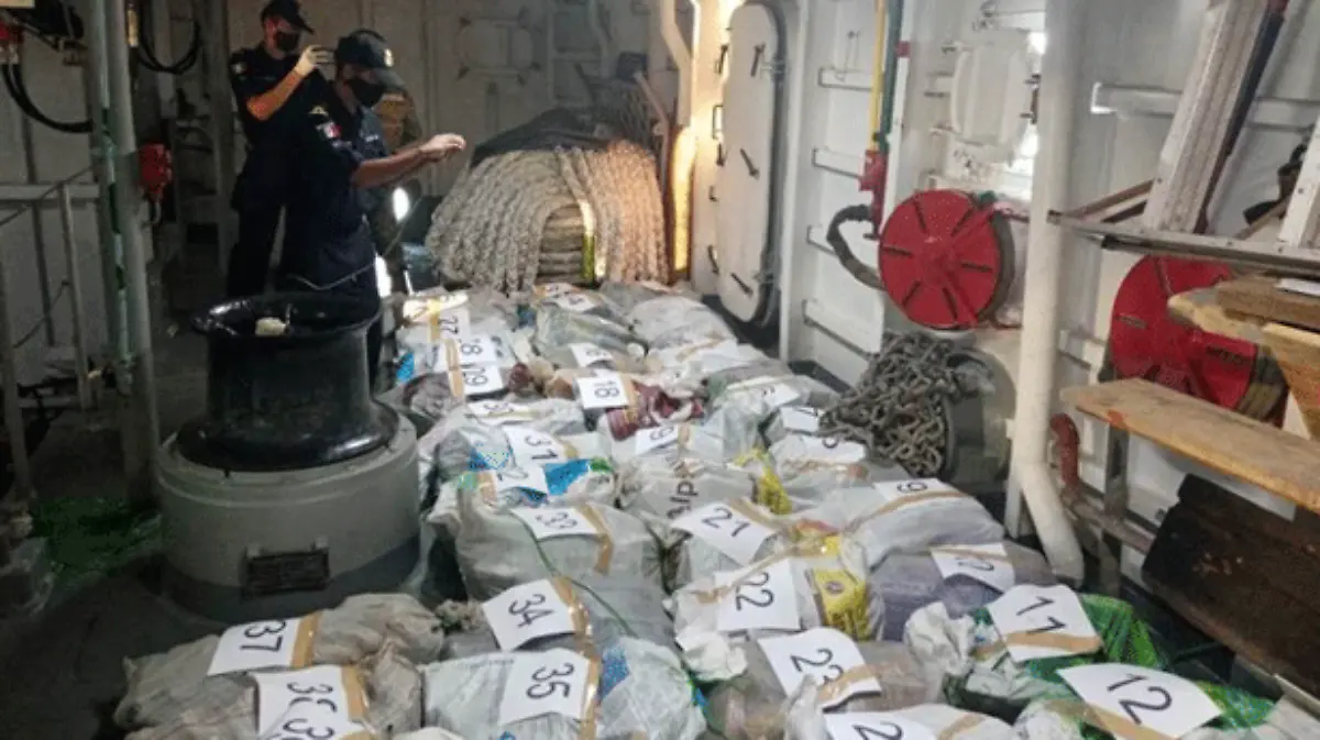 Semar-aseguró-costales-con-presunta-cocaína,-en-Chiapas-(4)