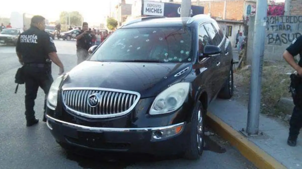 Matan-a-poli-en-San-Luis