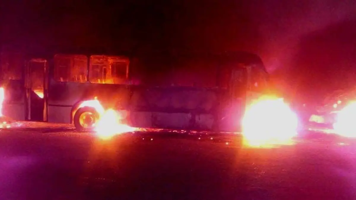 camiones transporte CORTESIA