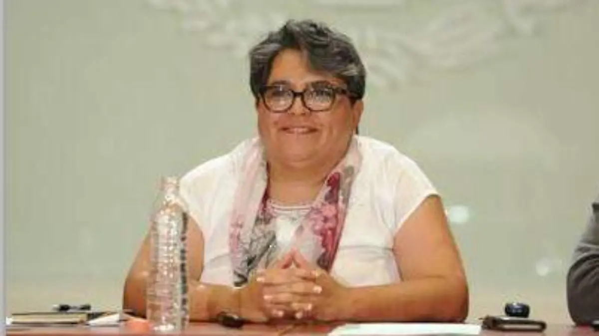 Raquel Buenrostro.jpeg