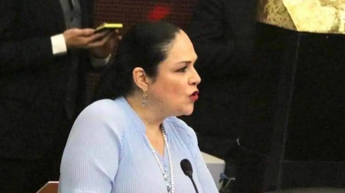 Líder Senadora