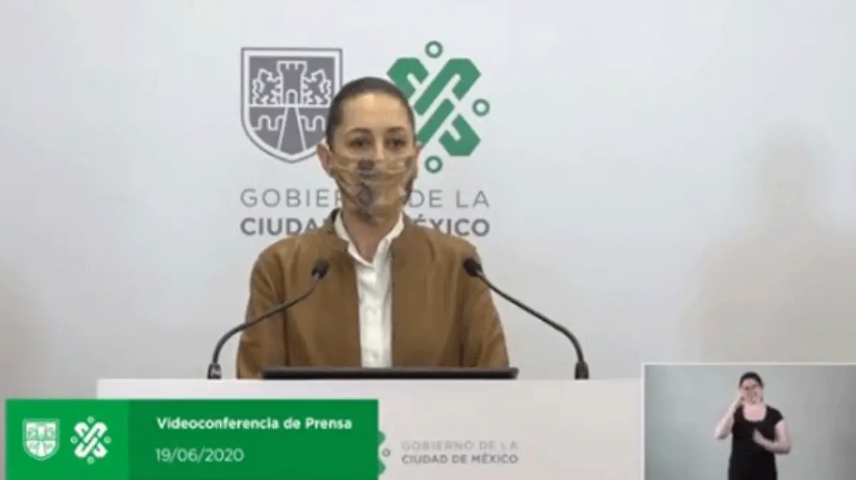 claudia semáforo rojo