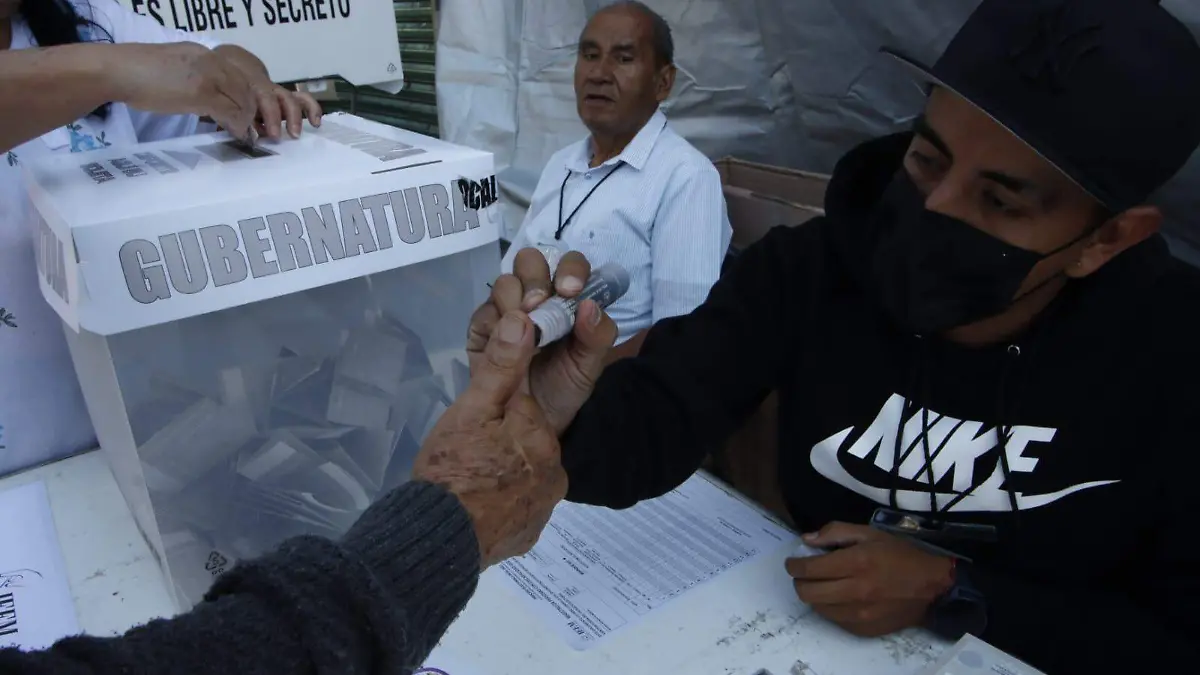 7c0df627-36b1-4faf-af1c-ab2c01504d95