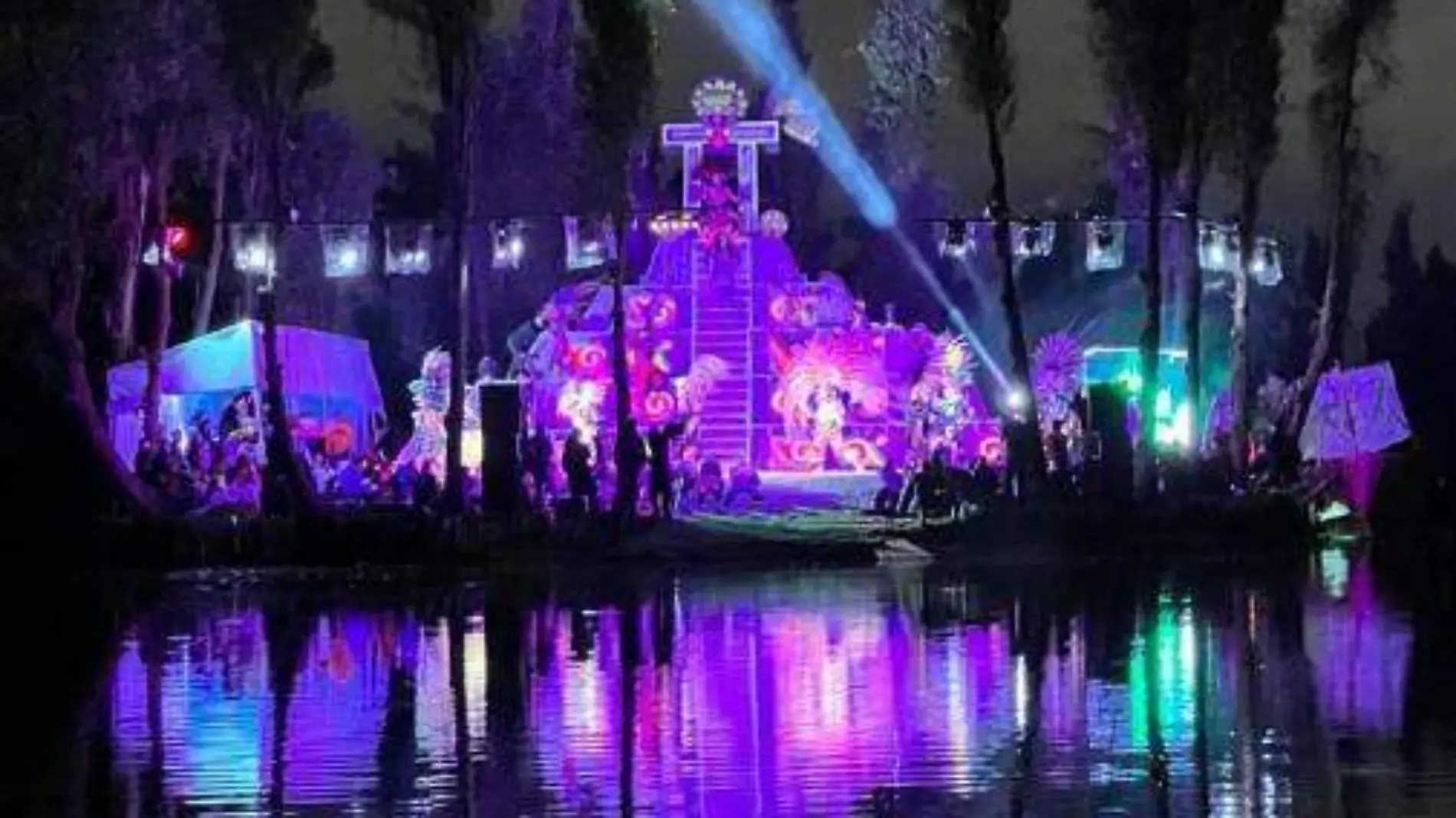 La Llorona llega a canales de Xochimilco