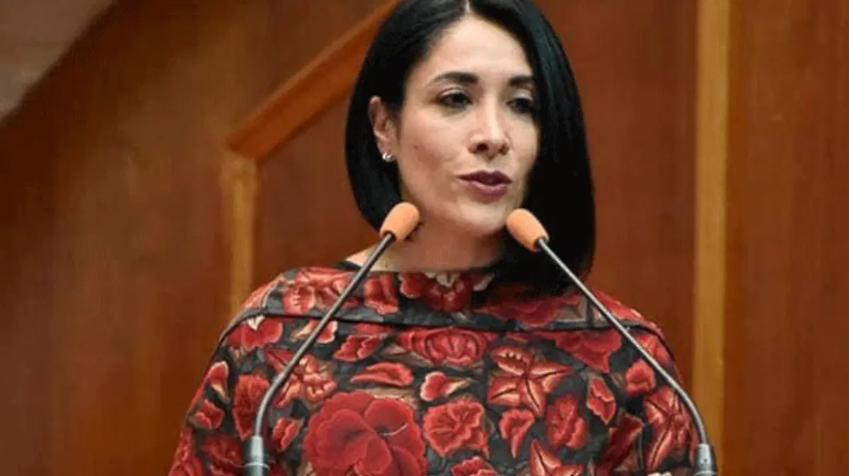 Karina-Labastida-Sotelo