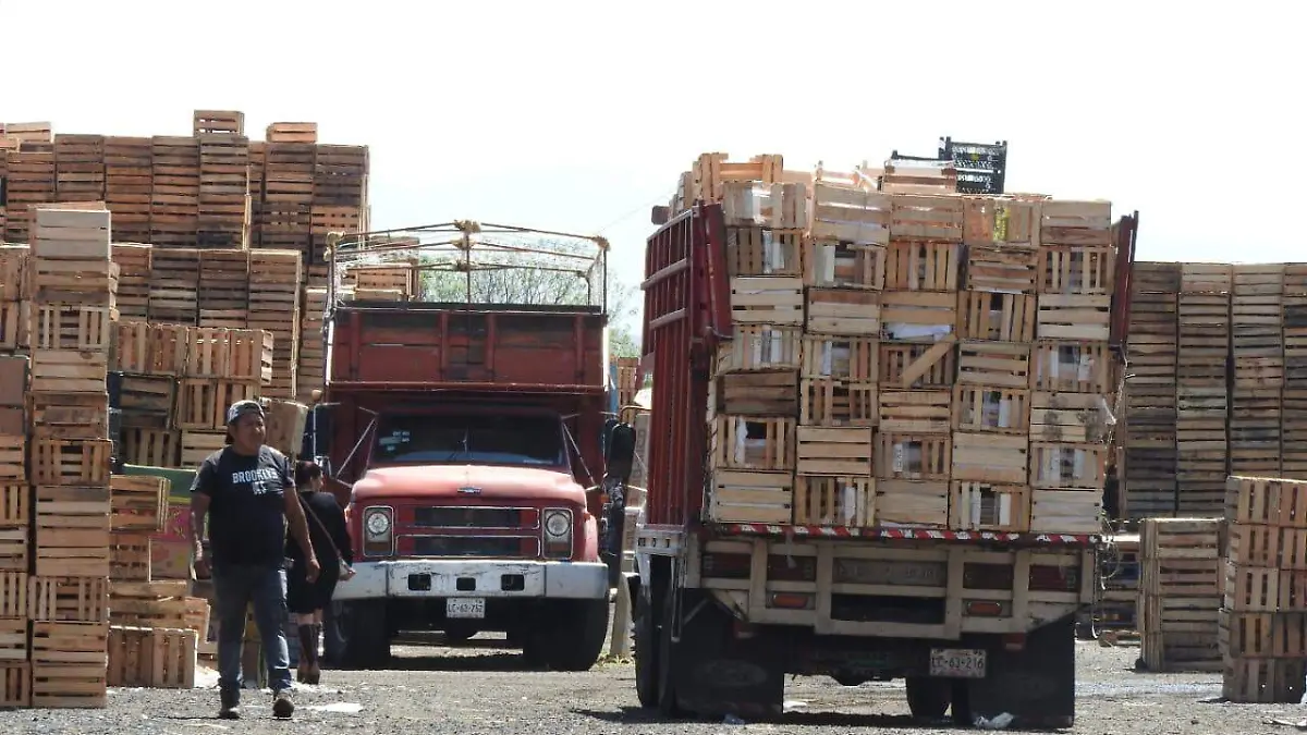 huacales central IGNACIO HUITZIL