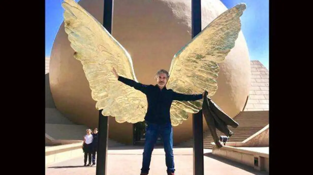 escultura-“Las-Alas-de-México”