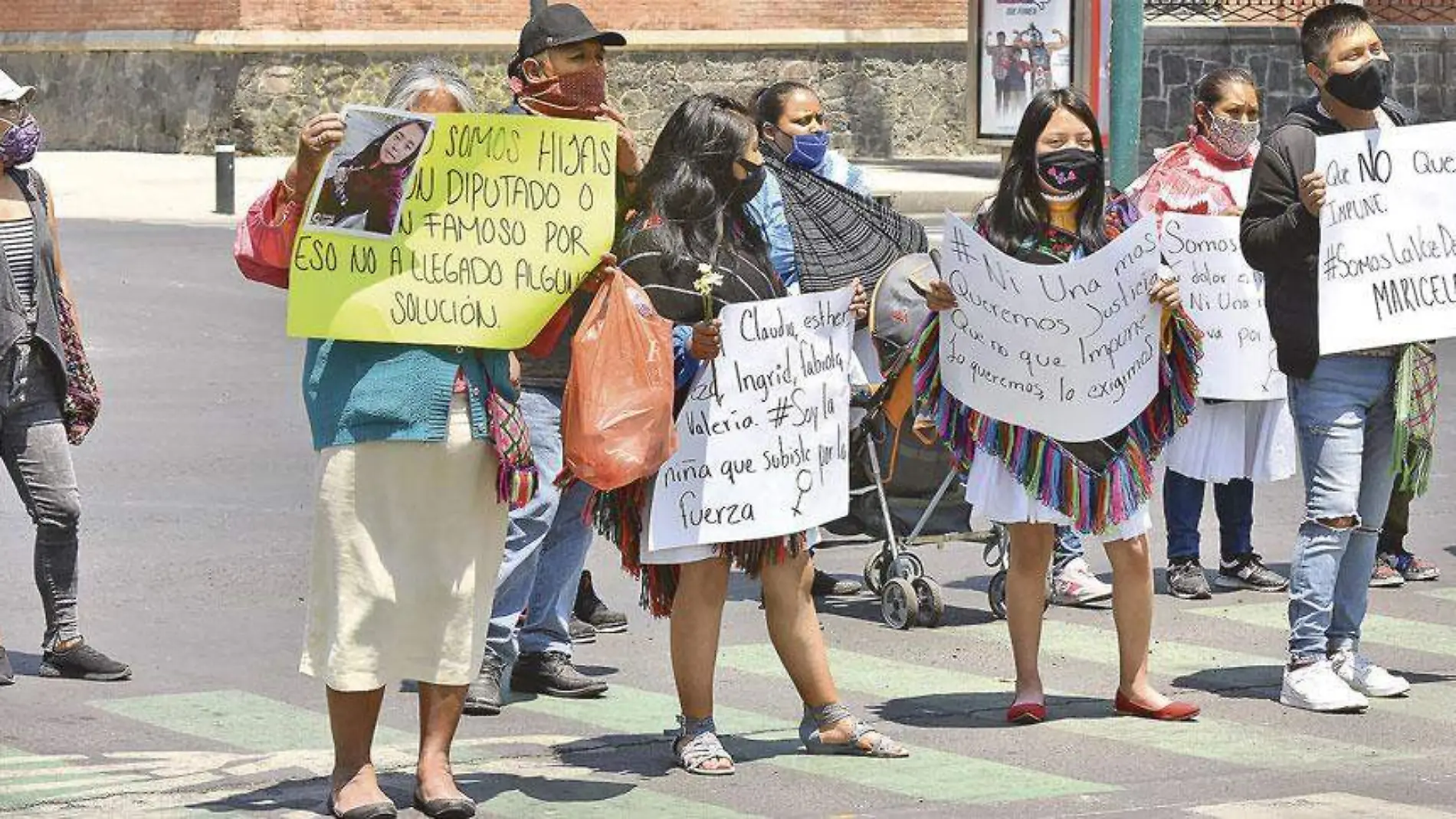 Exigen-justicia-por-niña-otomí