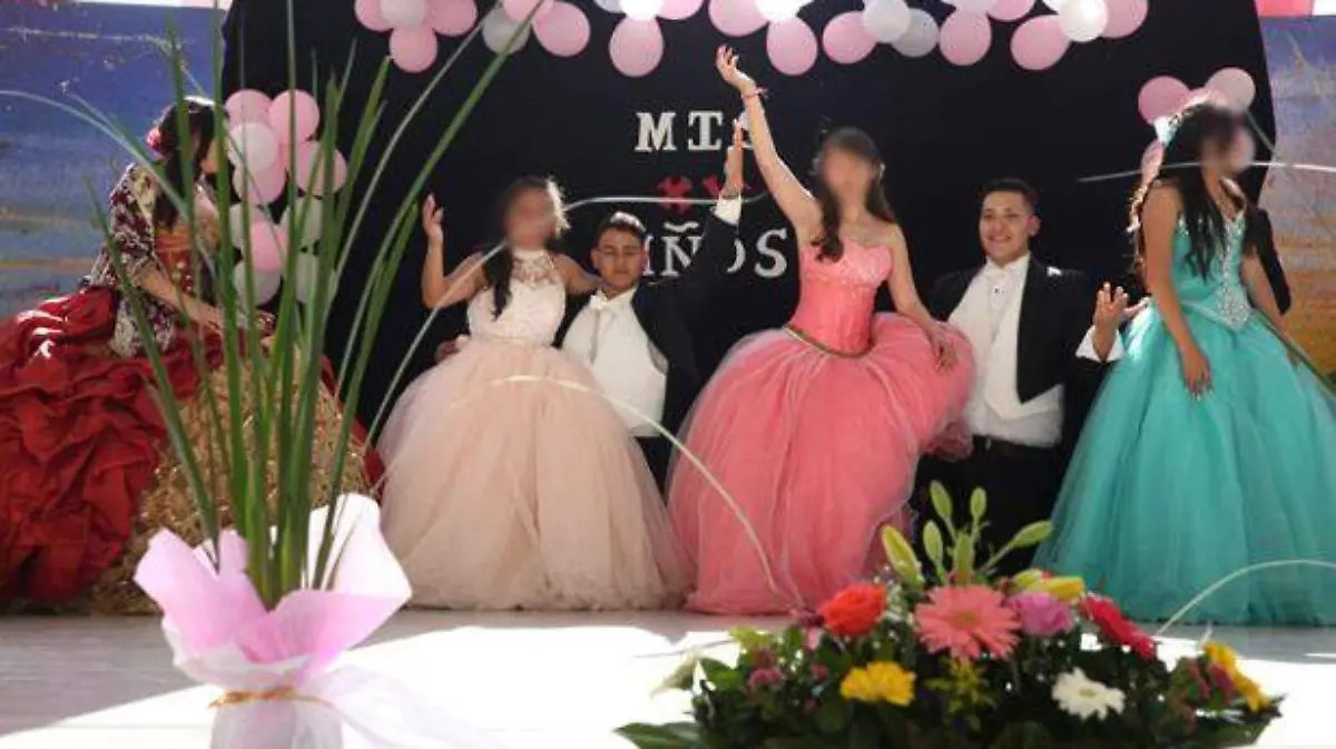 xv-años-santa-marta-acatitla-(1)