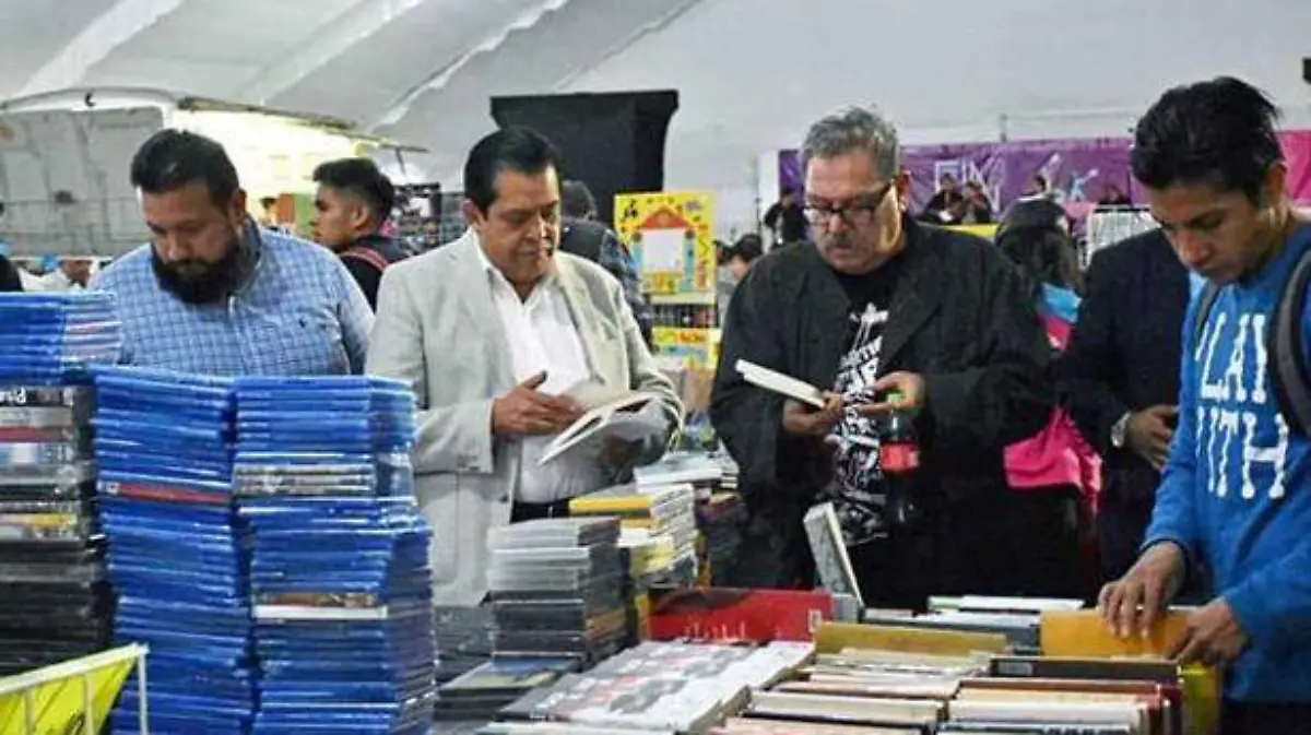 Irá-el-“Librobús”-a-Neza-para-incentivar-la-lectura2