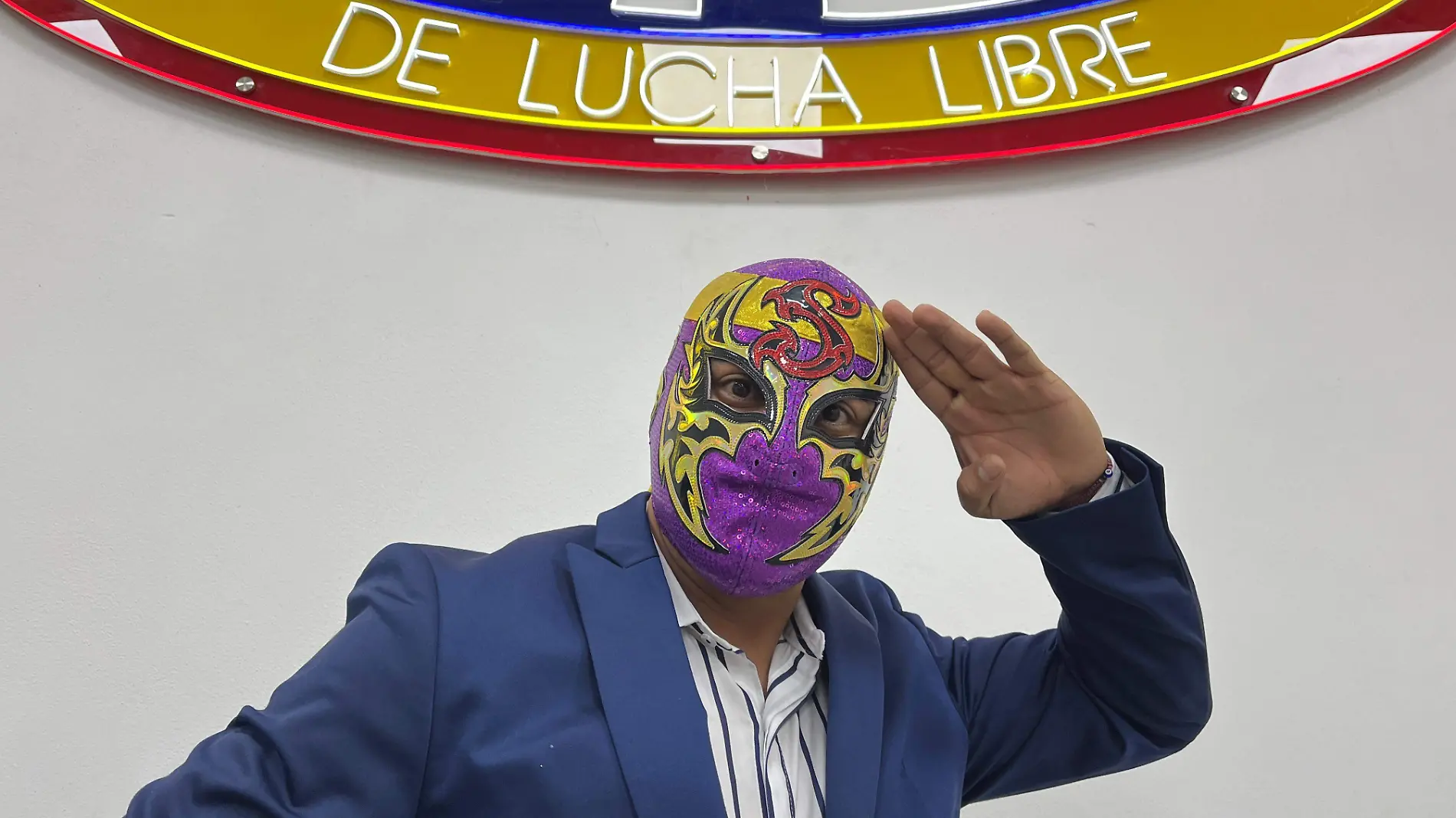 LUCHAS