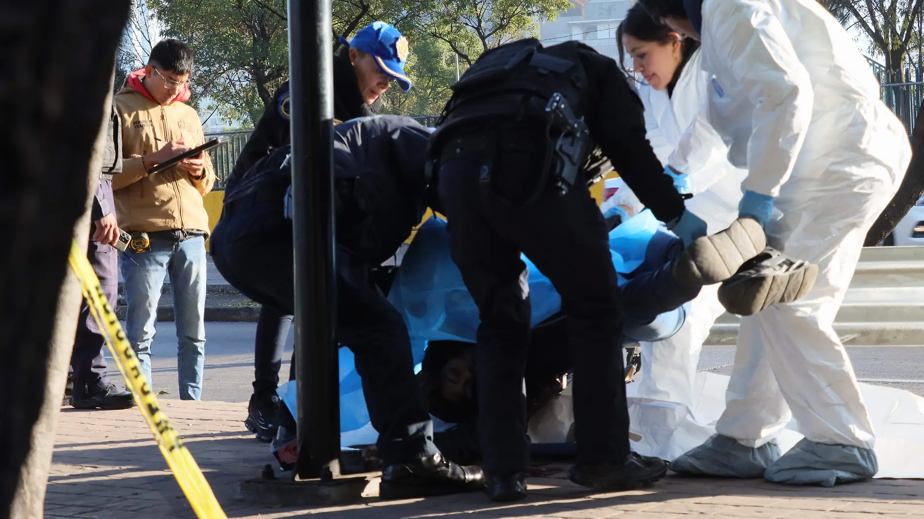 Motociclista muerto4