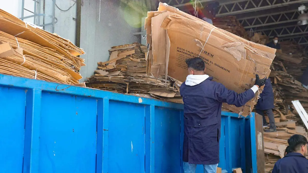 Agiliza en Edomex reciclaje de material electoral