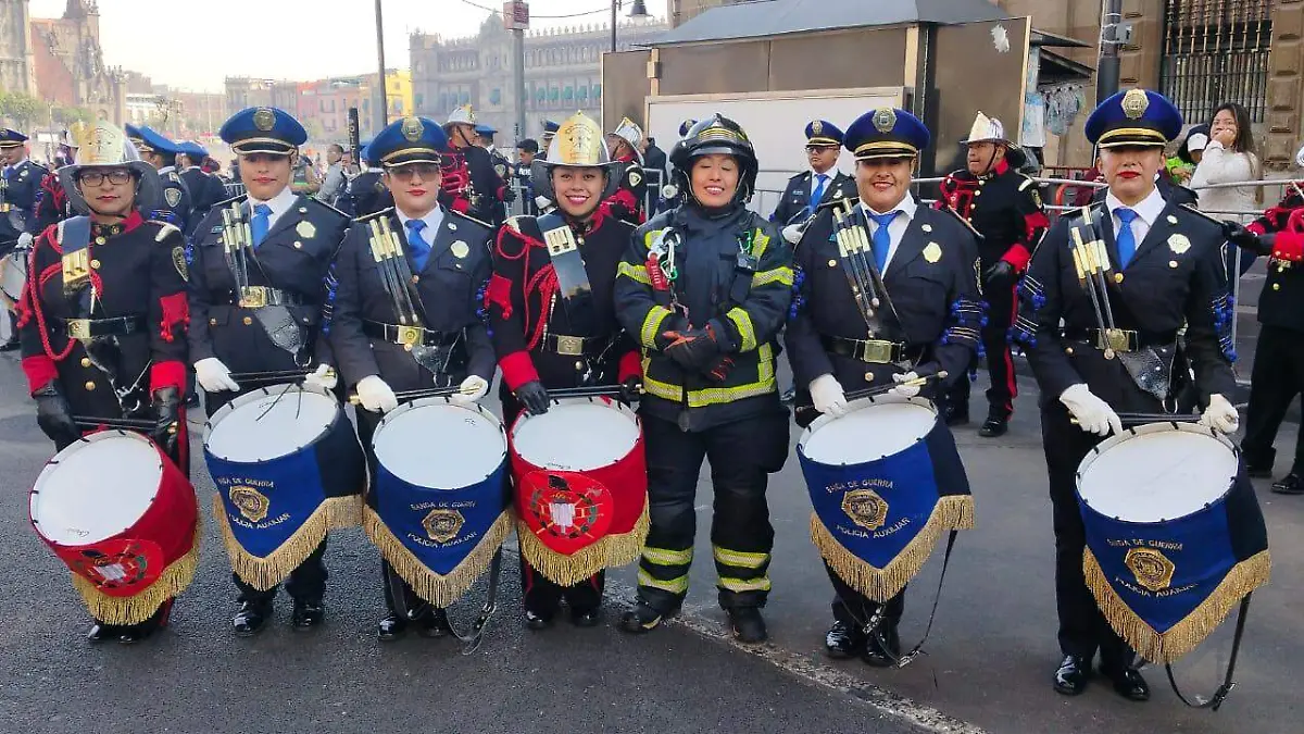 BOMBERAS1