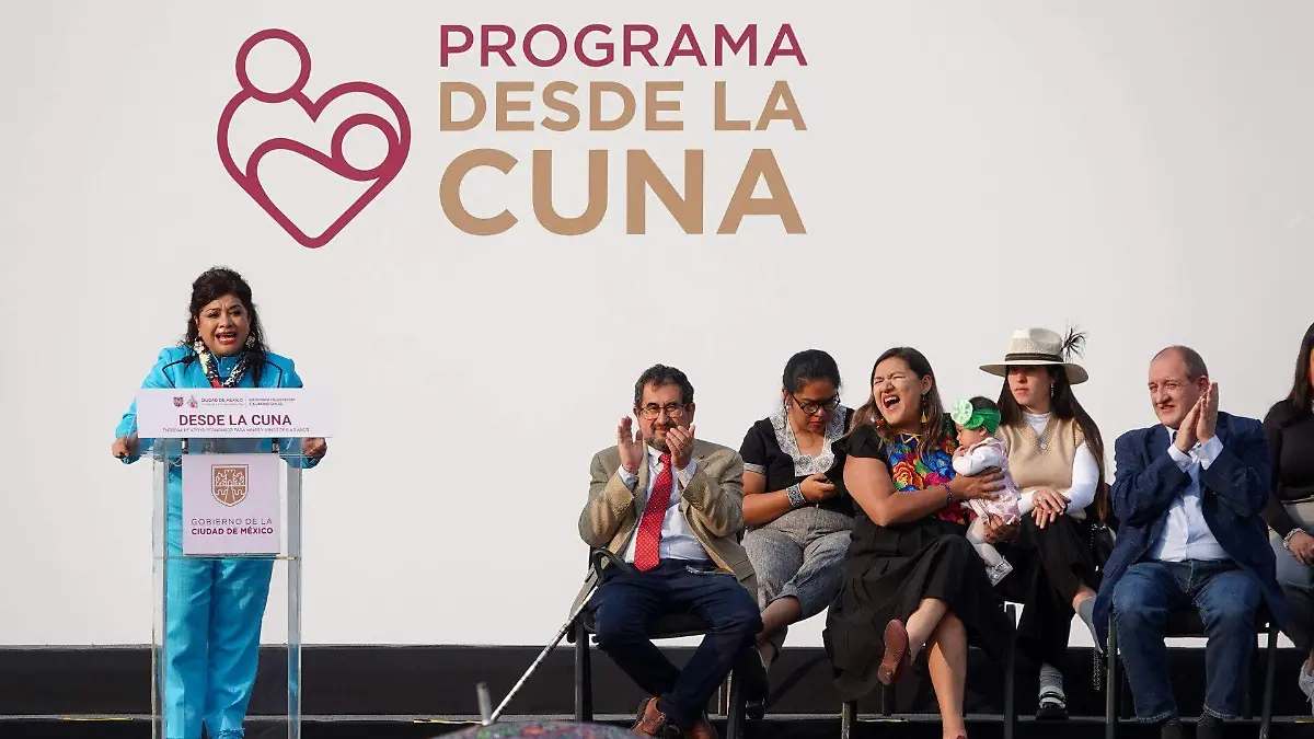 Clara Brugada Desde la Cuna