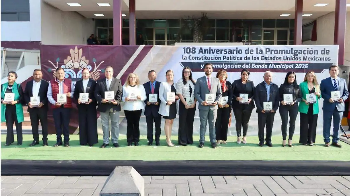 Celebración 108 años de la promulgación de la Constitución de 1917 en Neza