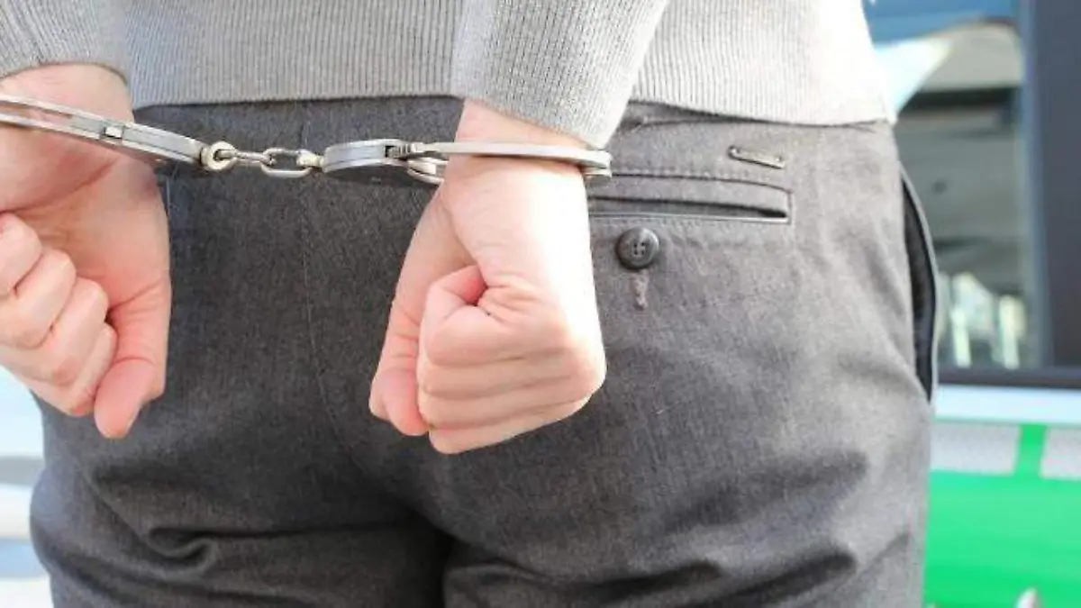 detenido PIXABAY