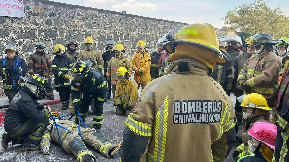 bomberas tecamac CORTESIA.2