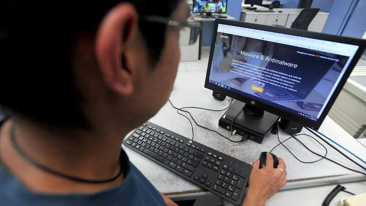 Empresas y gobierno en riesgo; México, sin profesionales en materia de ciberseguridad