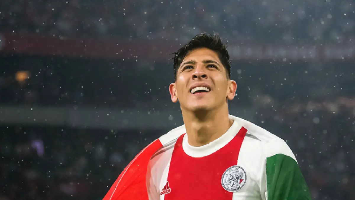 Edson Álvarez con el Ajax