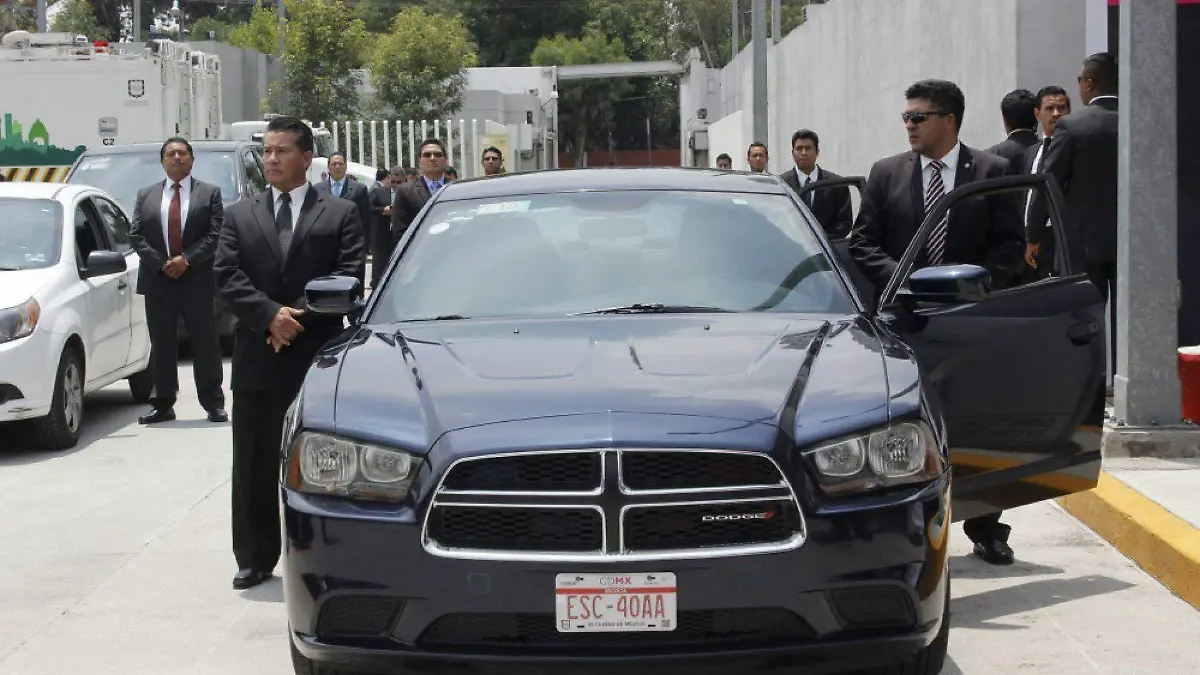 570274_Placas Escoltas_web