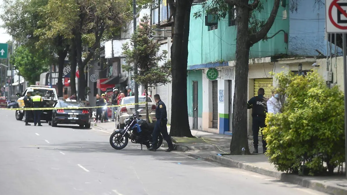 motociclista mustang LUIS BARRERA