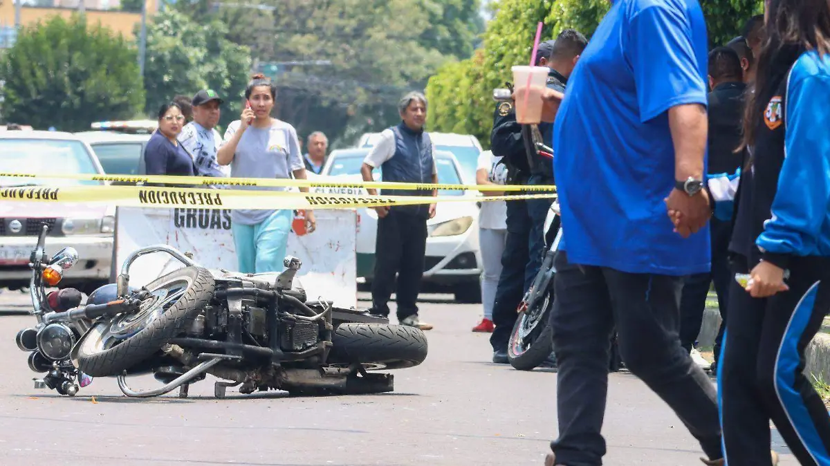 1040168_Colonia Santa Cruz Motociclista Muerto_web