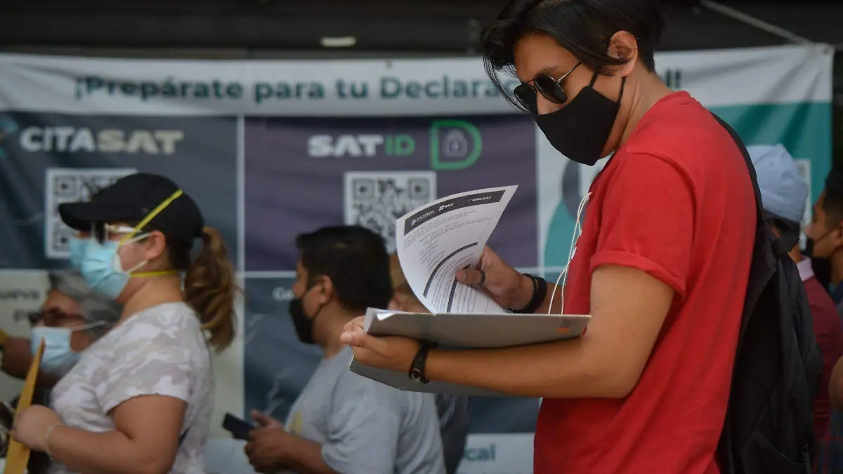 876838_Filas Trámites SAT Reforma_web