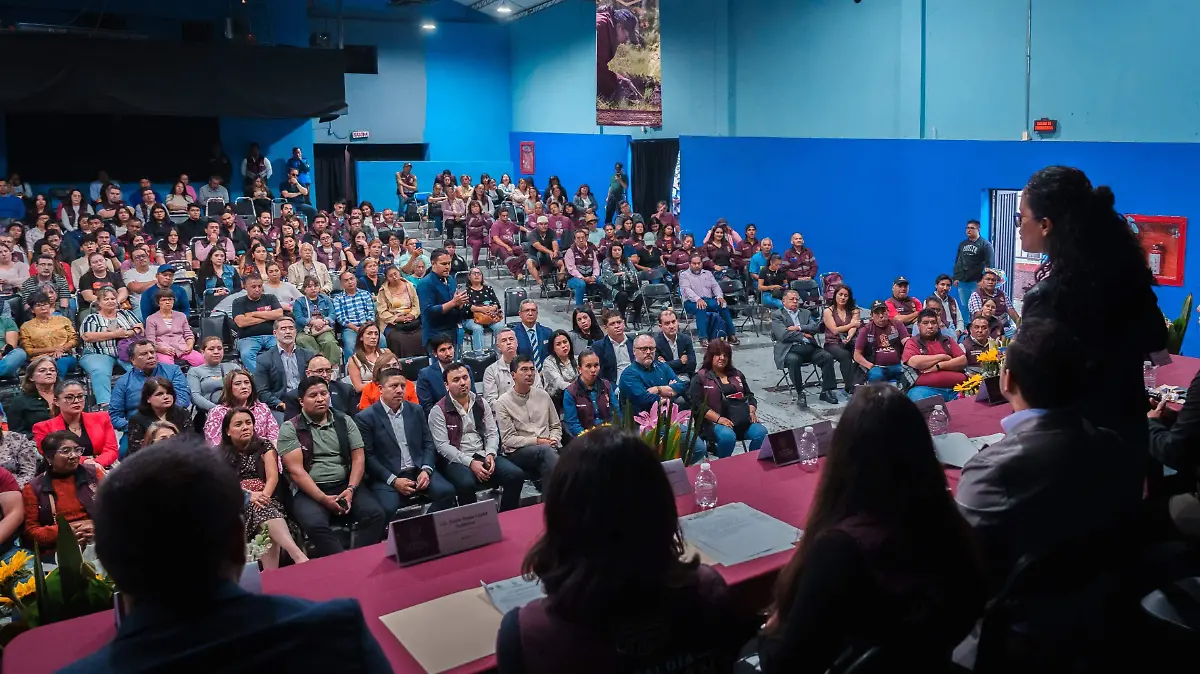 ef6d3501-ef36-47ac-9cb3-03e2d63e8f78