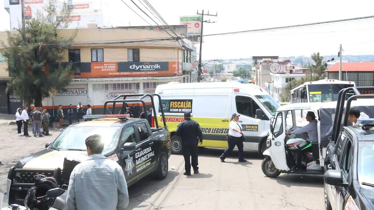 checador naucalpan LUIS BARRERA
