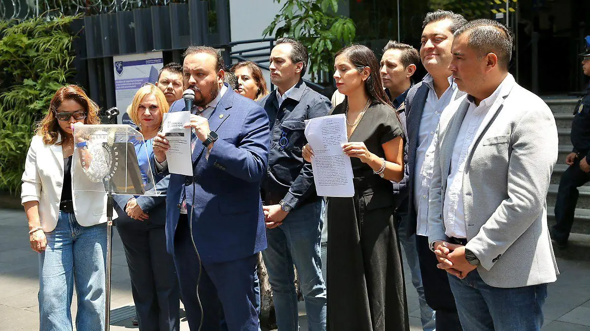 pan contra bando uno CORTESIA