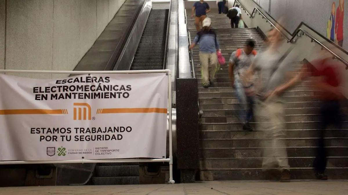 695823_Escaleras electromecánicas Línea 7_web