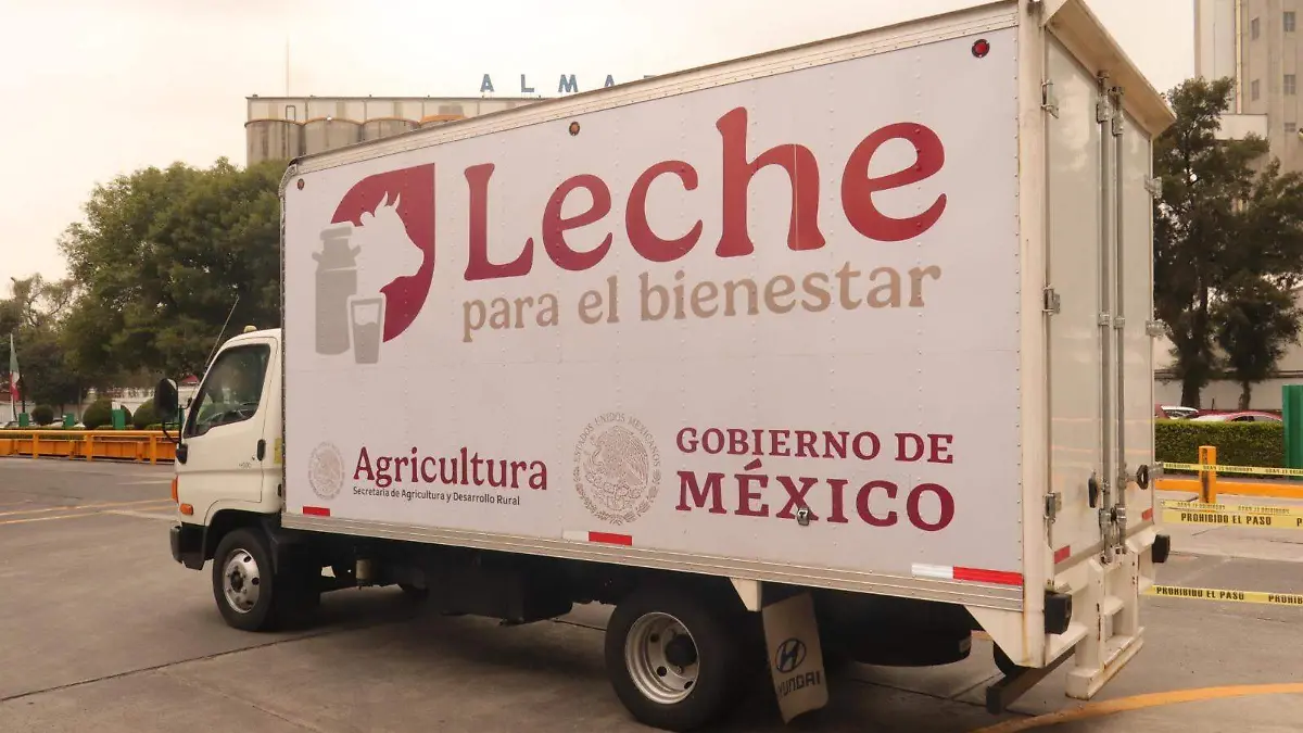 leche bienestar GUILLERMO PANTOJA.2