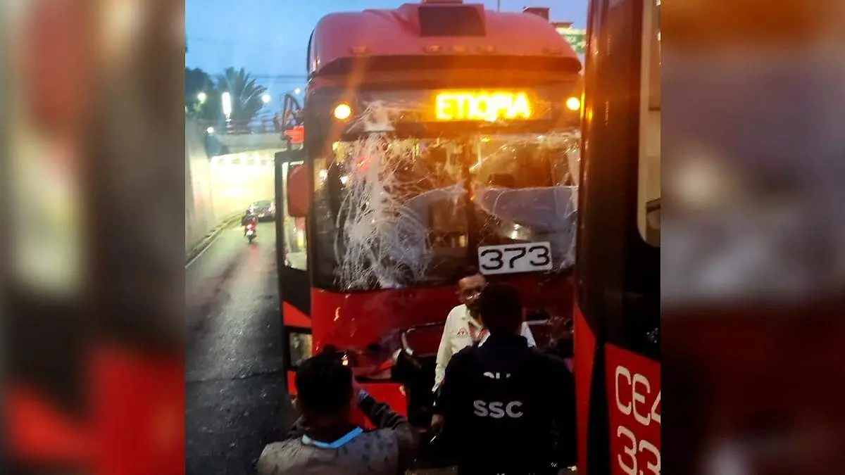 choque metrobus
