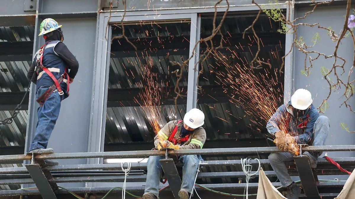 1022067_Obreros de la Construcción_web