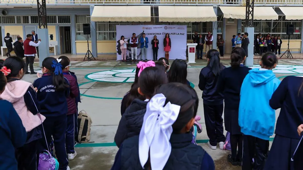escuelas iztapalapa CORTESIA