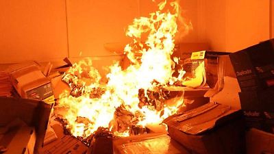 ¡Doble tragedia! Turba quema a presunto ladrón tras homicidio de automovilista en Teoloyucan