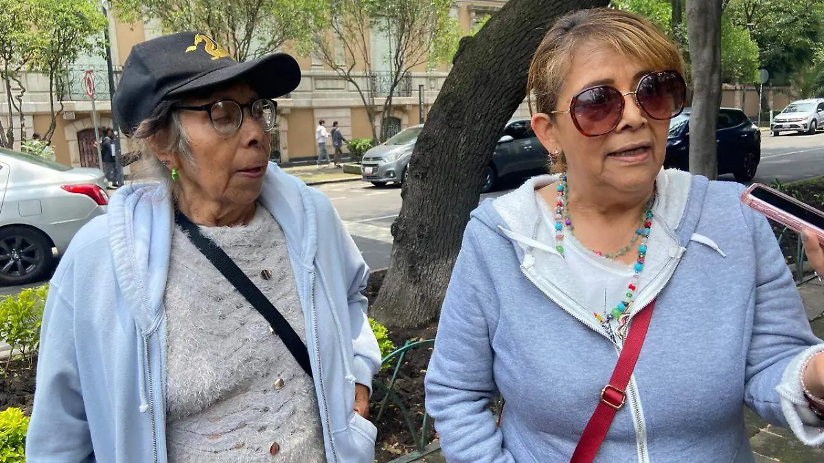 VECINOS COL ROM1