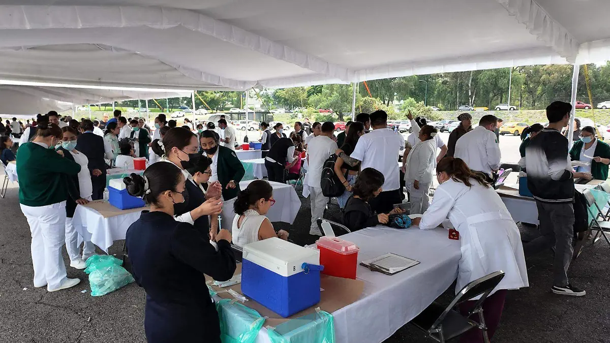 1048026_Mega jornada vacunación Estadio CU_web