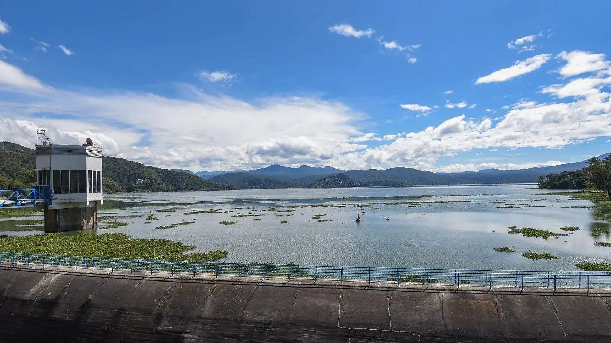 1051377_Recuperación Presa Valle de Bravo_web