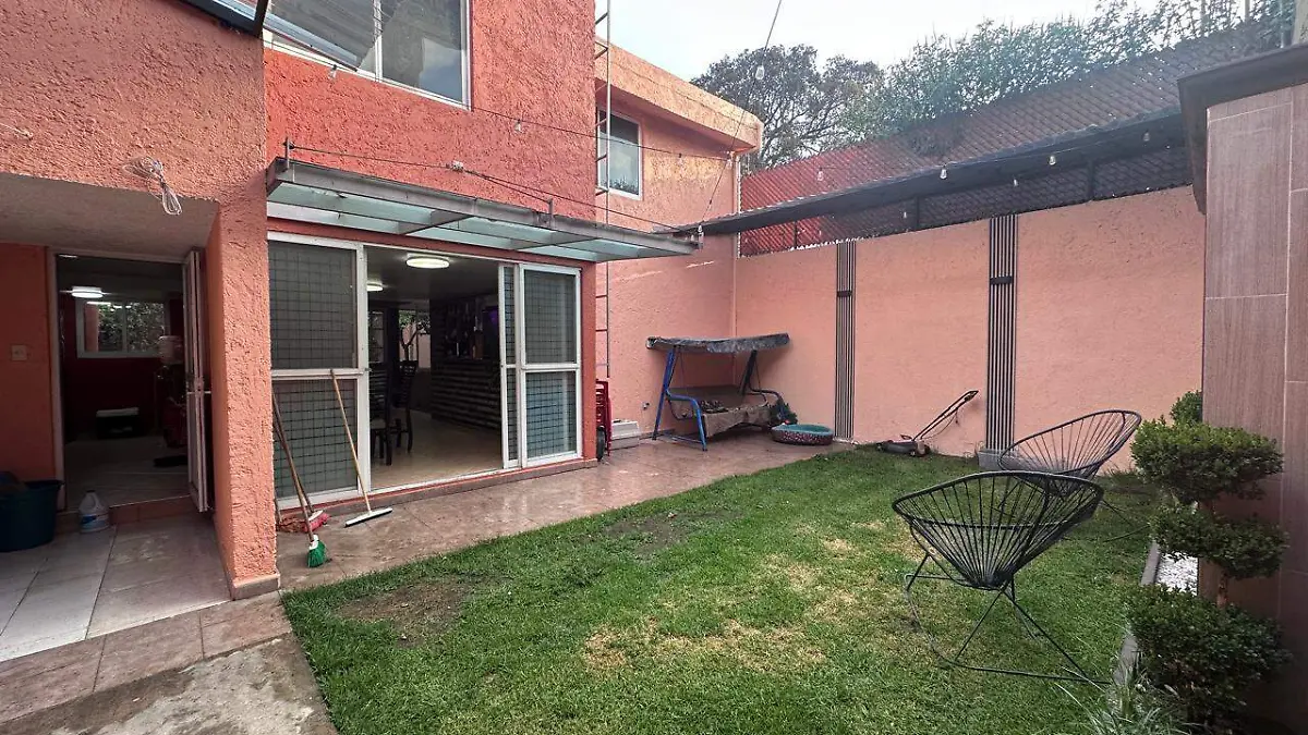 8e4ecb98-b2b5-4993-a818-66620fdfc168