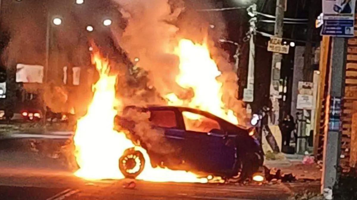 choque avenida central CORTESIA