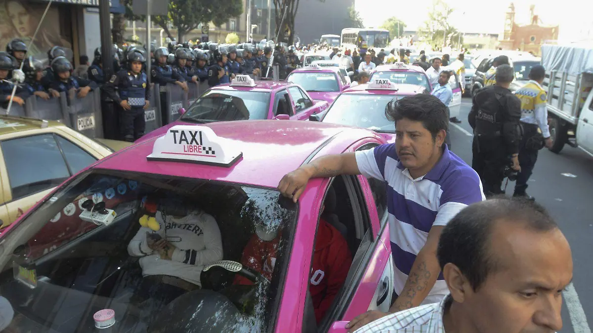 549983_Taxistas protesta_web