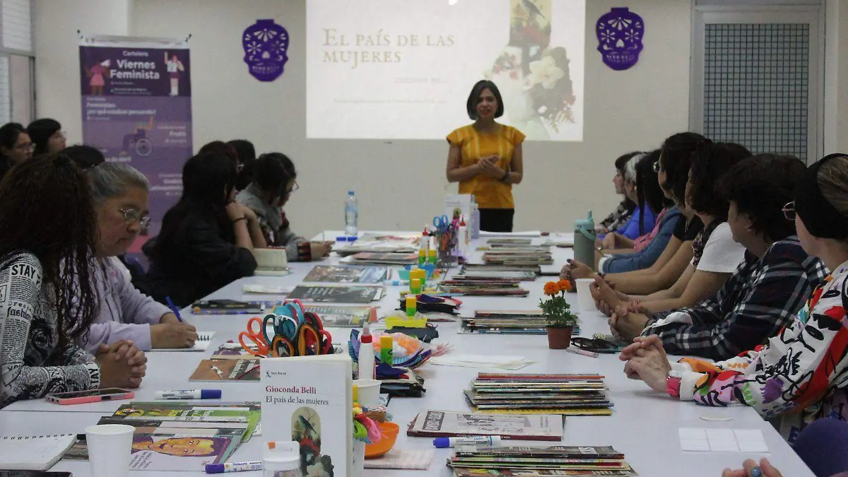 Fotos SeMujeres capacitacion